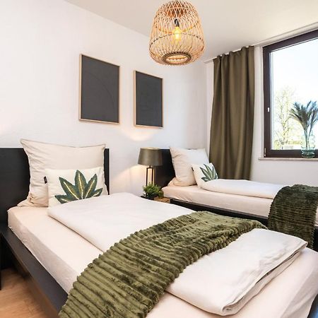 Kurzzeitglueck 24H Self Check-In Kr01 Apartment Крефелд Екстериор снимка